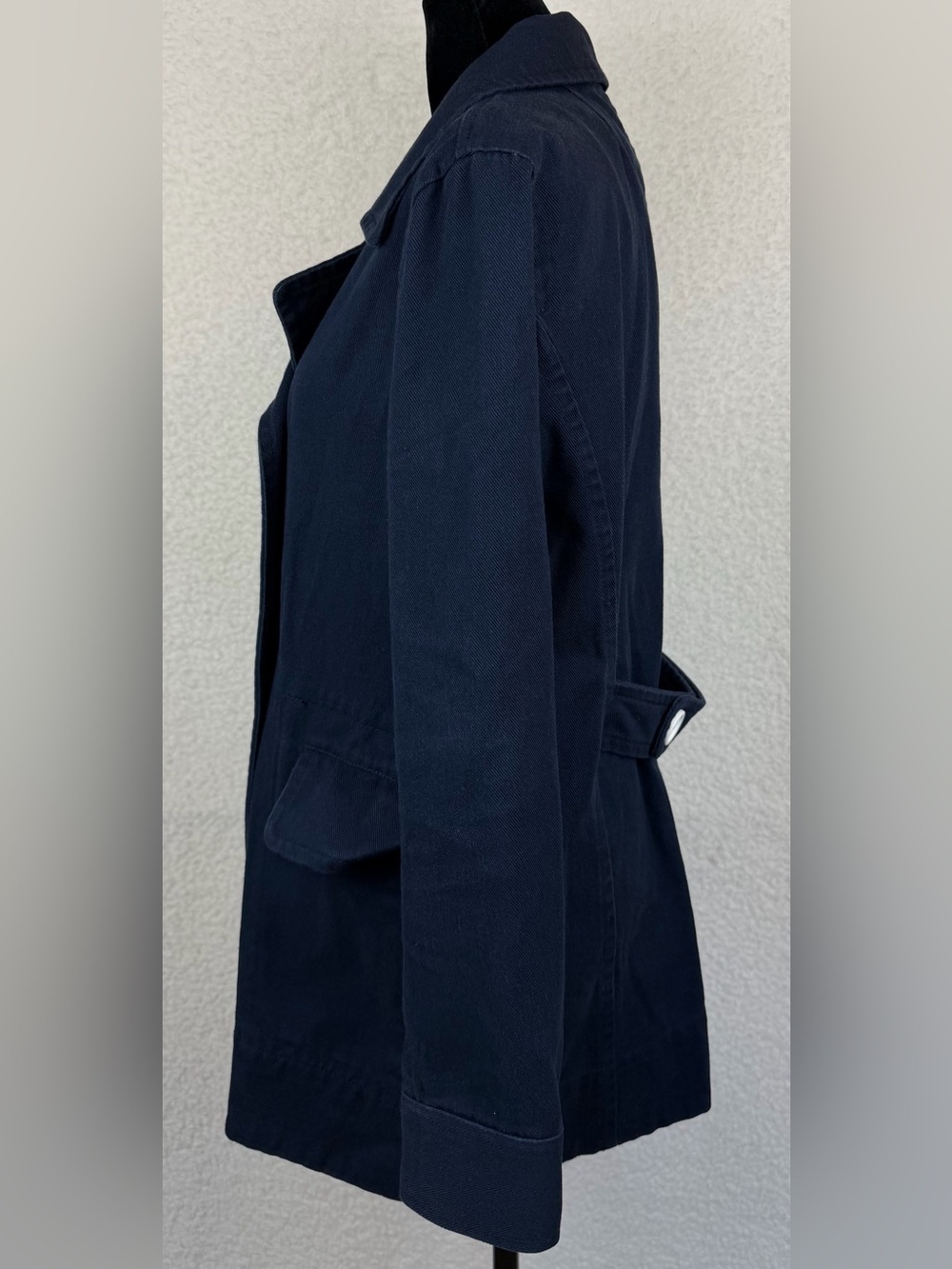 J. CREW • Navy/White Heavyweight Cotton Twill Double-Breasted Peacoat, 6 - Picture 7 of 14
